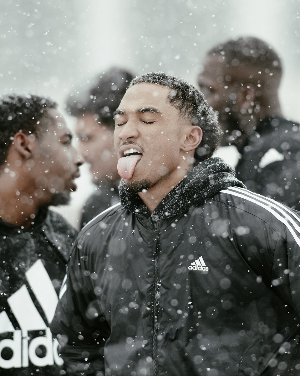 SUUFB_'s tweet photo. Some more snowy practice 📸 for your timeline ⚡️
#StormTheSky https://t.co/7oA6XNjlZN