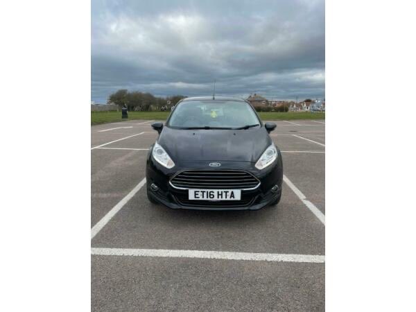 DanielRacheter's tweet photo. FOR SALE - 2016 black fiesta zetec 1.2 excellent condition https://t.co/FjiUARypRA https://t.co/iARu7C2Eoa