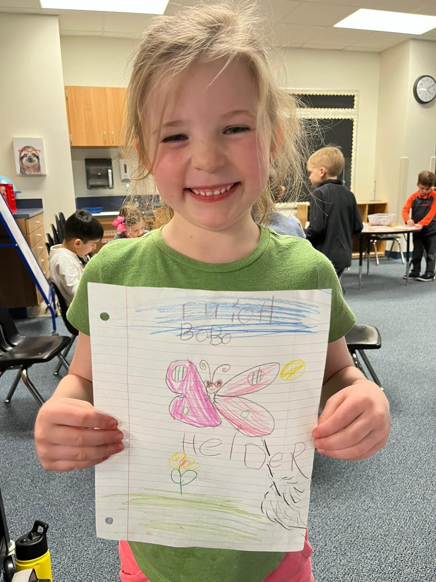AldridgePasar's tweet photo. @AldridgePASAR student had fun drawing after working hard during academic hour https://t.co/OLhQpD0pTg