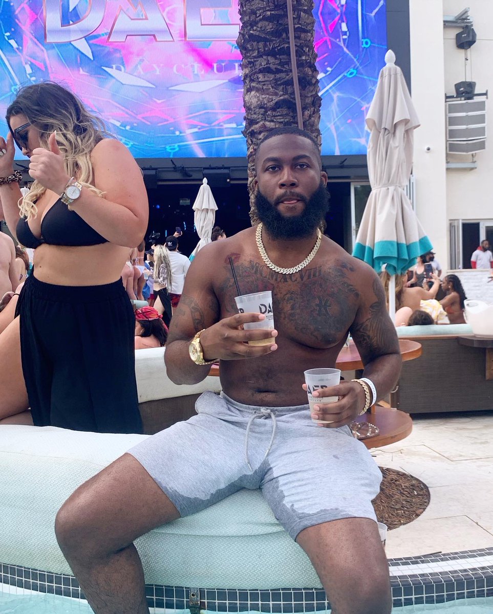 Jerome🃏 tweet media