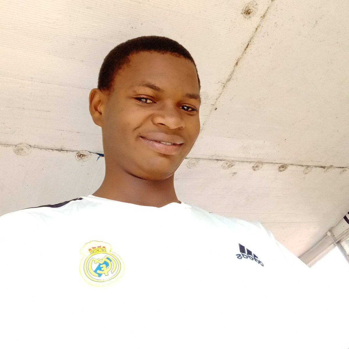david_kabango's tweet photo. #NouvellePhotoDeProfil https://t.co/zEw0GWGbSE