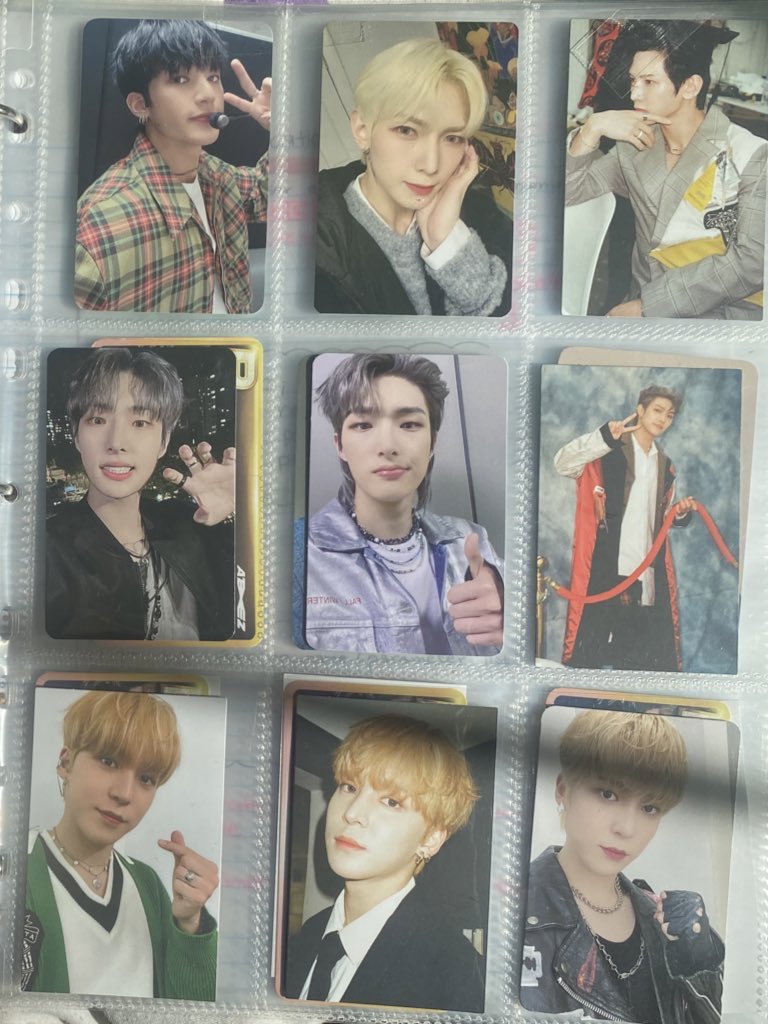 mingisglitter's tweet photo. #wtsateez #wttateez
left to right 

row 1: 
- wooyoung (everline 3.0)$25
- yeosang (NY makestar)$20
- ys (diary ver. 3)$8

row 2:
- mingi (makestar 4.0 ver E)$20
- m (wonderwall 2.0)$25
- m (diary ver. 2)$8

row 3:
- yunho (ver.Z)$10
- yh (limited pc)$13
- yh (wonderwall 2.0)$25 https://t.co/8d8yQQFPjU