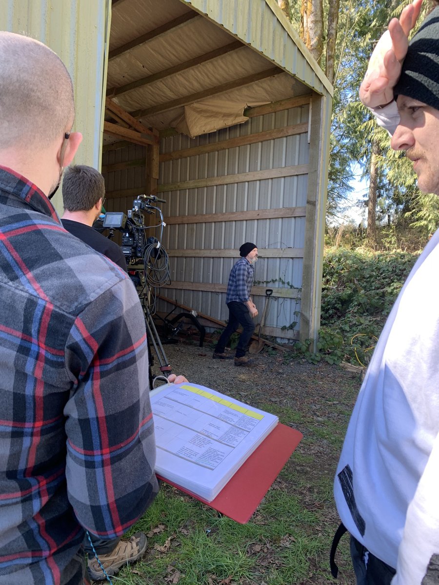 HawkSickToxic's tweet photo. Shoot is done, it all looks masterful— professional movie quality tier. Now to piece this bloody puzzle together 🩸 🧩
Cannot thank the crew & actors enough. Having all that talent in one place was phenomenal!
#HawkSick #HawkSickToxic #TheRootman #TheRootmanOrigins #Rootman https://t.co/ryGOzz8EwH