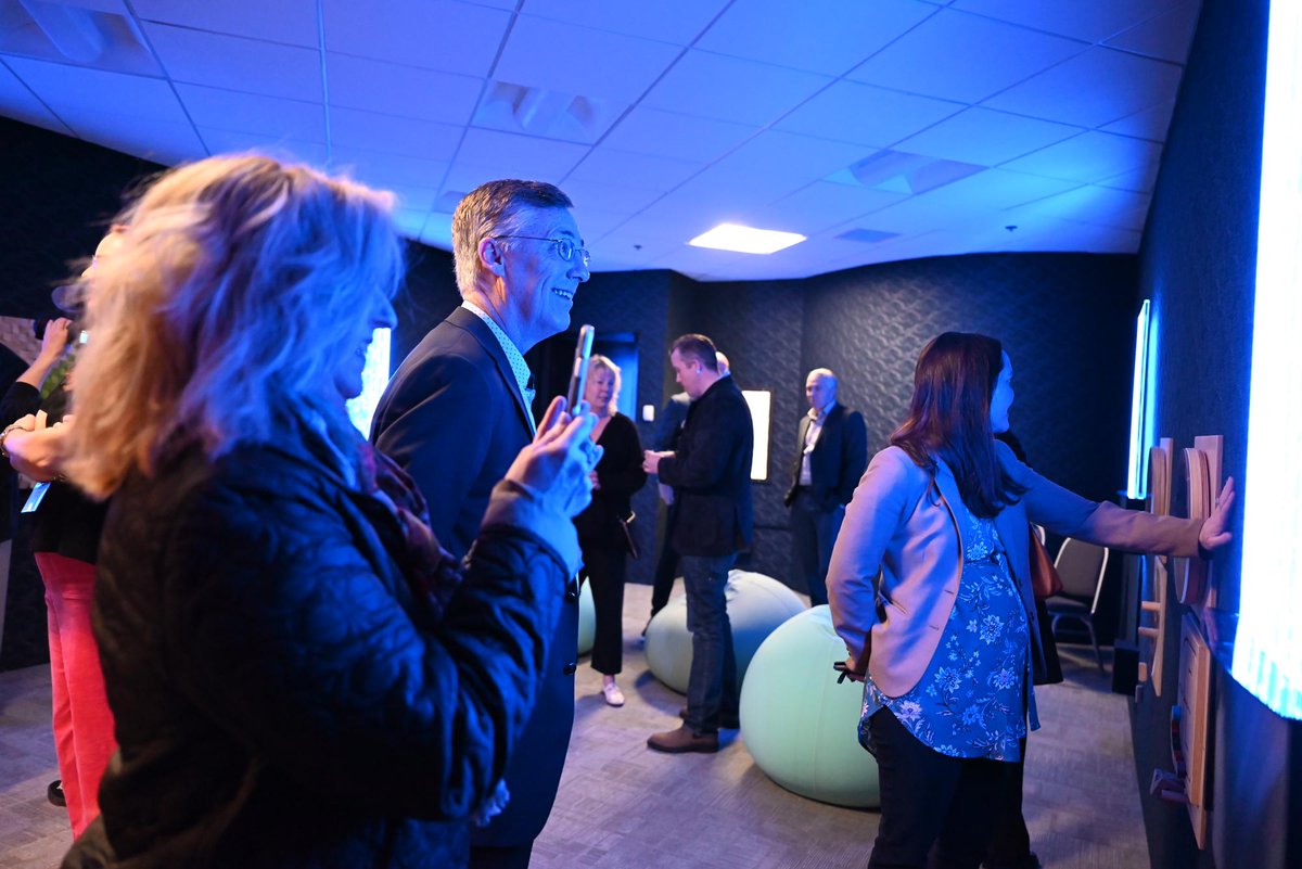 adventuresci's tweet photo. We are excited to announce the opening of the EY Sensory Room β a sensory-sensitive place for guests who may feel overstimulated during their adventure. Thanks to #EY for making this room possible, @kulturecity for designing the space, & @JasonIsbell for coming to help us celebrate! https://t.co/kGlOT3gCCa