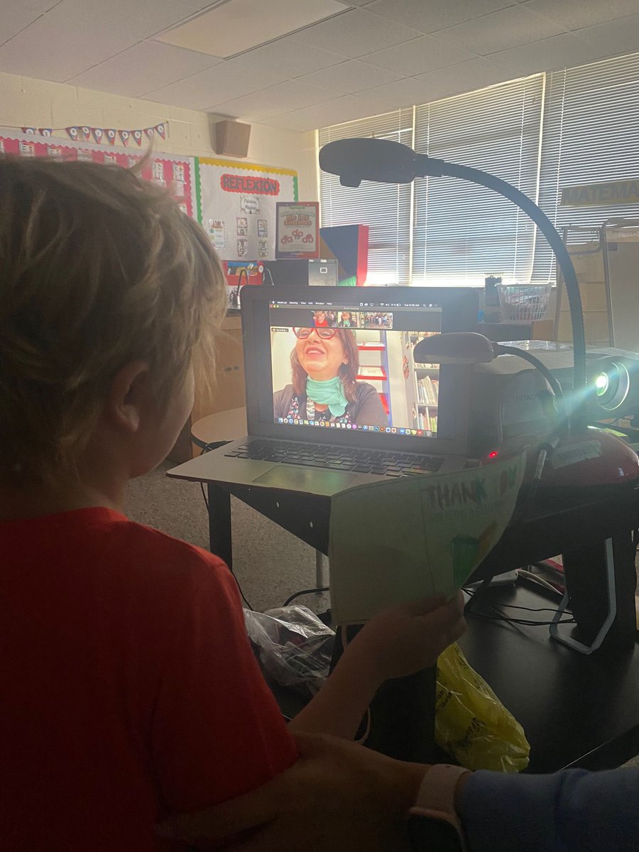 Saying thank you to Margarita to join us during the #ReadAcrossAmericaDay  #UnitingOurWorld #AmbassadorChallenge <a href="/ParticipateLrng/">Participate Learning</a> #bethankful