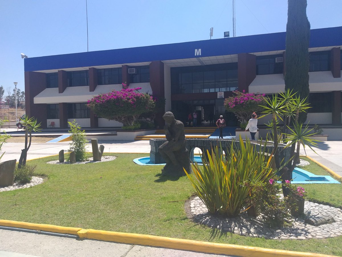 noticiasdeqro's tweet photo. #ITSJR 📚✅ | A partir de este 14 de marzo, el Instituto Tecnológico de San Juan del Río recibirá de manera presencial a alumnos de al menos dos carreras formadas por grupos pequeños, y aunque a decir del director de esta institución educativa...
https://t.co/LrPeGvqmXZ https://t.co/ybc3SwNEOY