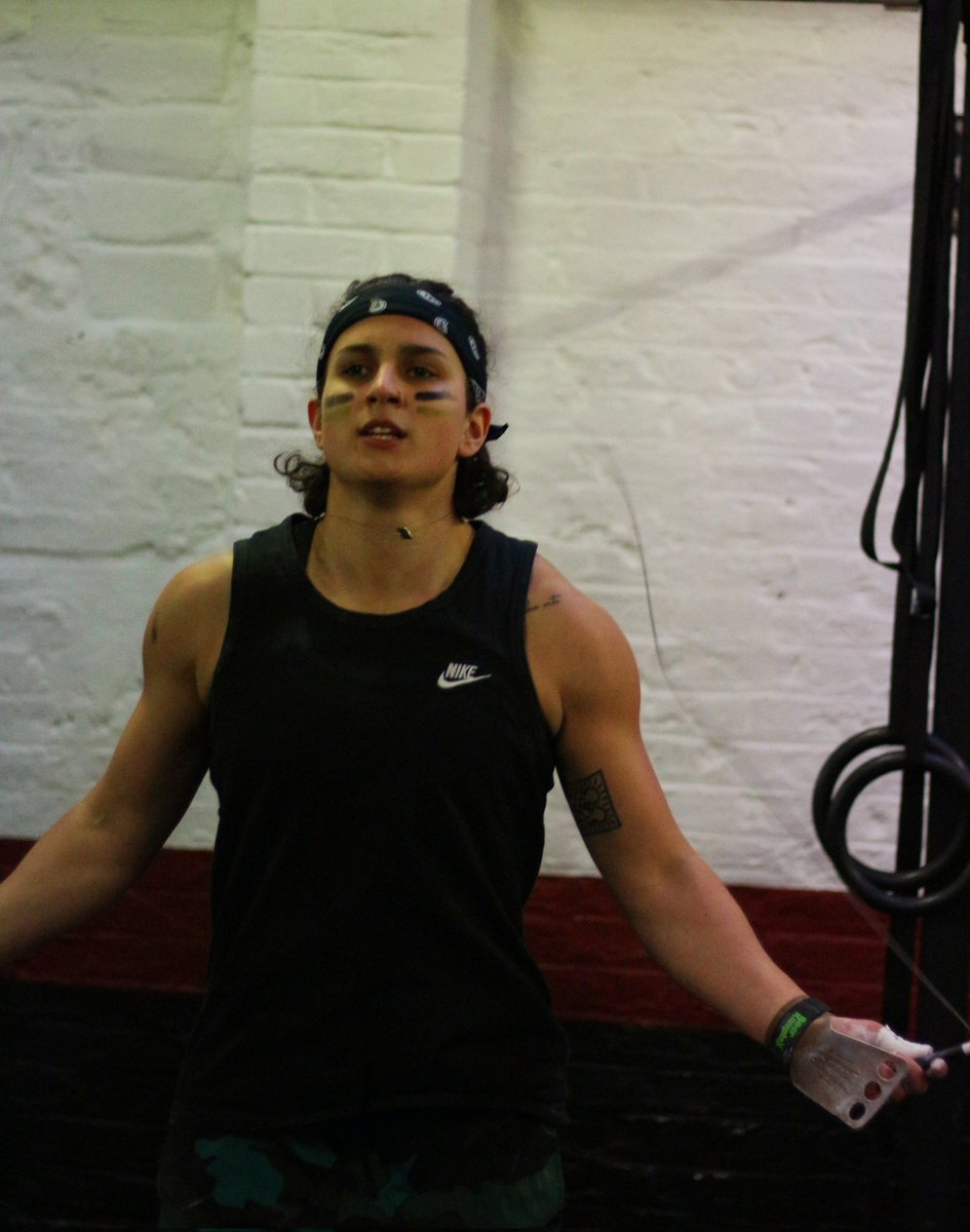 Balbi11Silv's tweet photo. Crossfit open 2022 the end @CrossFitGames #rambo #crossfitopen2022 https://t.co/I7Gg7pjzjD