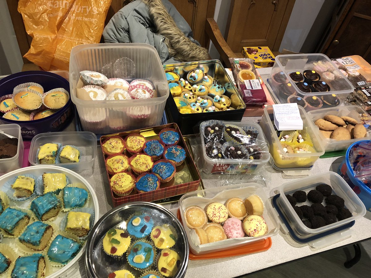 1stDidsbury's tweet photo. Last week we asked the Guides how they wanted to help those affected by the crisis in Ukraine, and a bake sale for the @wagggsworld appeal was by far the most popular suggestion!

Lots of fab bakes and £226.15 raised! 🧁 🥳

@Girlguiding_NWE @Girlguiding https://t.co/Svki6Bamz5