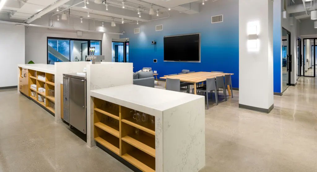 Describe your dream office:
✔ Close to the beach and walking distance to local restaurants
✔ Friendly and knowledgeable staff
✔ Beautifully furnished and designed to induce inspiration
✔ Room to grow as my business grows

Learn more: buff.ly/3w64uvz