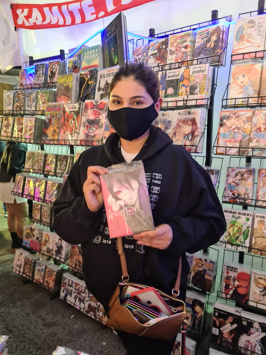 kamite_manga's tweet photo. ¡Sobrinos, siempre es un gusto conocerlos! 🥰
Agradecemos su asistencia y apoyo en el evento #LightsofJapan 🎆⛩️ seguiremos asistiendo a más eventos para conocerlos a todos, ¿en cuál otro estado les gustaría que el #kamitour este presente? 🚌 https://t.co/yJJkvm0SCl