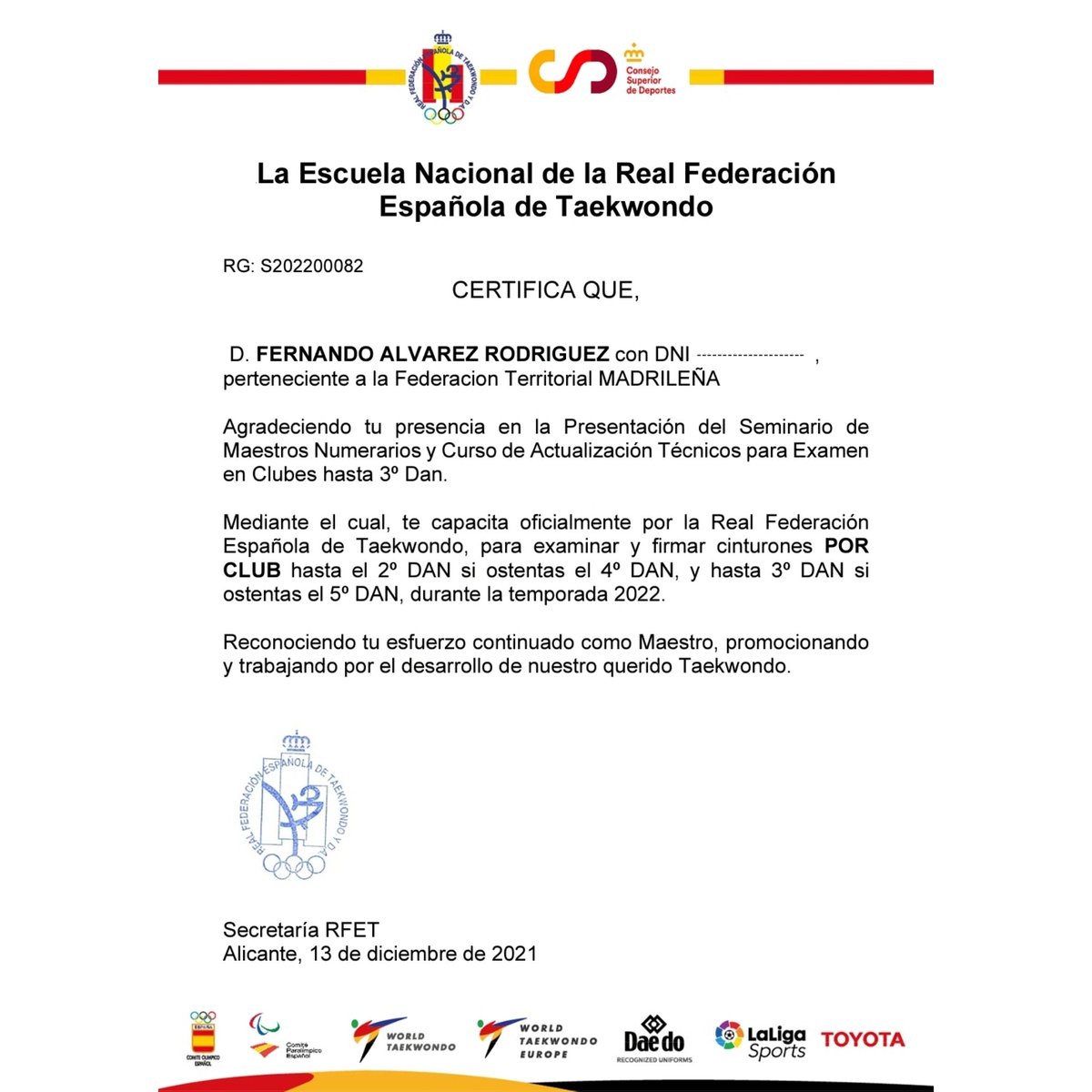 TKDAlgete's tweet photo. Gracias al trabajo realizado a lo largo de todos estos años y a la formación continua de los maestros y profesores de nuestro Club, hemos recibido por parte de la RFET el reconocimiento y la capacitación para poder realizar los exámenes de grado hasta 2º DAN en nuestro Club. https://t.co/kVn4gw82ex