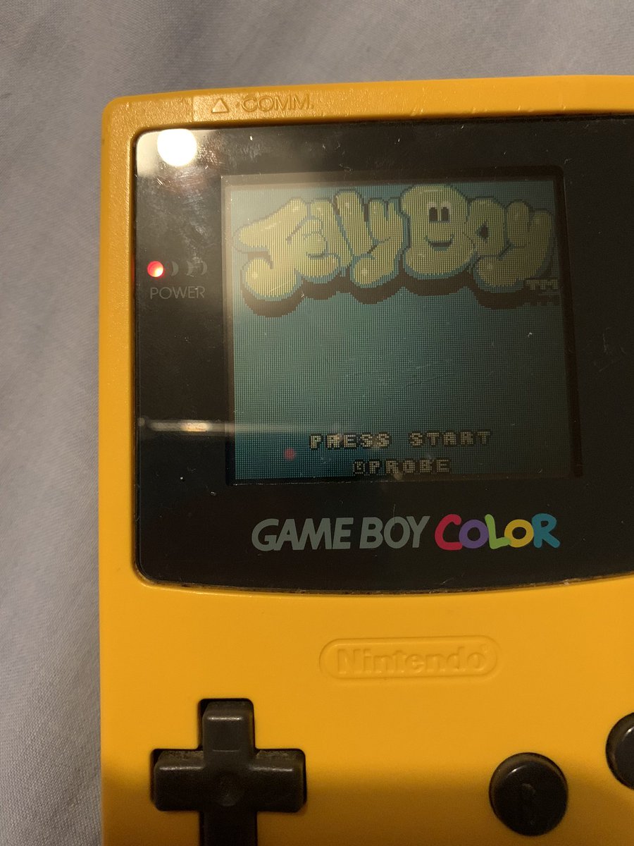 Violetxx20's tweet photo. JellyBoy time! 💖 Bruh this game is soo hard….. or im just super bad at platformers hahaha 😝 
#RETROGAMING #jellyboy #gameboycolor https://t.co/FhcimxpPFQ