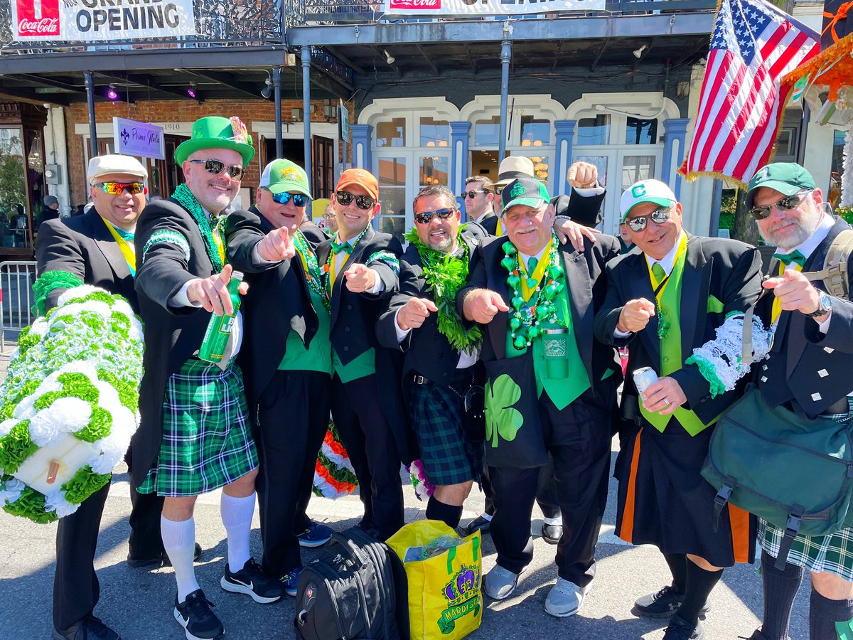 DavidMora's tweet photo. Thanks to everyone who came out to @IrishChanParade Saturday! We had the best time! 🍀🍺🇮🇪 #IrishChannelParade #NewOrleans #Sláinte https://t.co/zYaMsYFPHJ