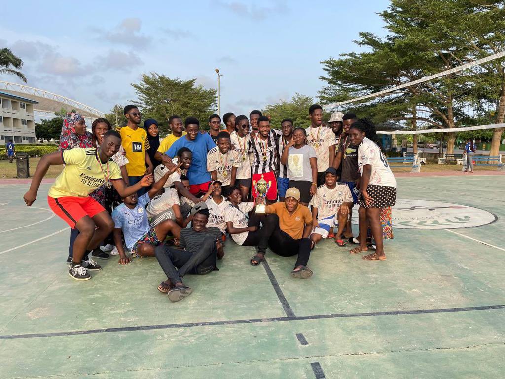 uhmsjcrc_ucc's tweet photo. The class of 2025 were in flying form yesterday, clinched the trophy with straight sets in all their games🏆
Run away with the best player and best coach awards as well🎖
A walk in the park for them, they just couldn’t be stopped, well deserved Champions!👏🏾🥳 https://t.co/ug6Gi90YVy