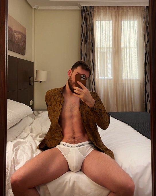 #RT If you want milk me  &iquest;Quieres ver el resto? &iexcl;viernes en mi Onlyfans! ⬇️ https://t.co/GuOpT0yZM0 https://t<a href="/tag/rt"class="tags">#RT</a>