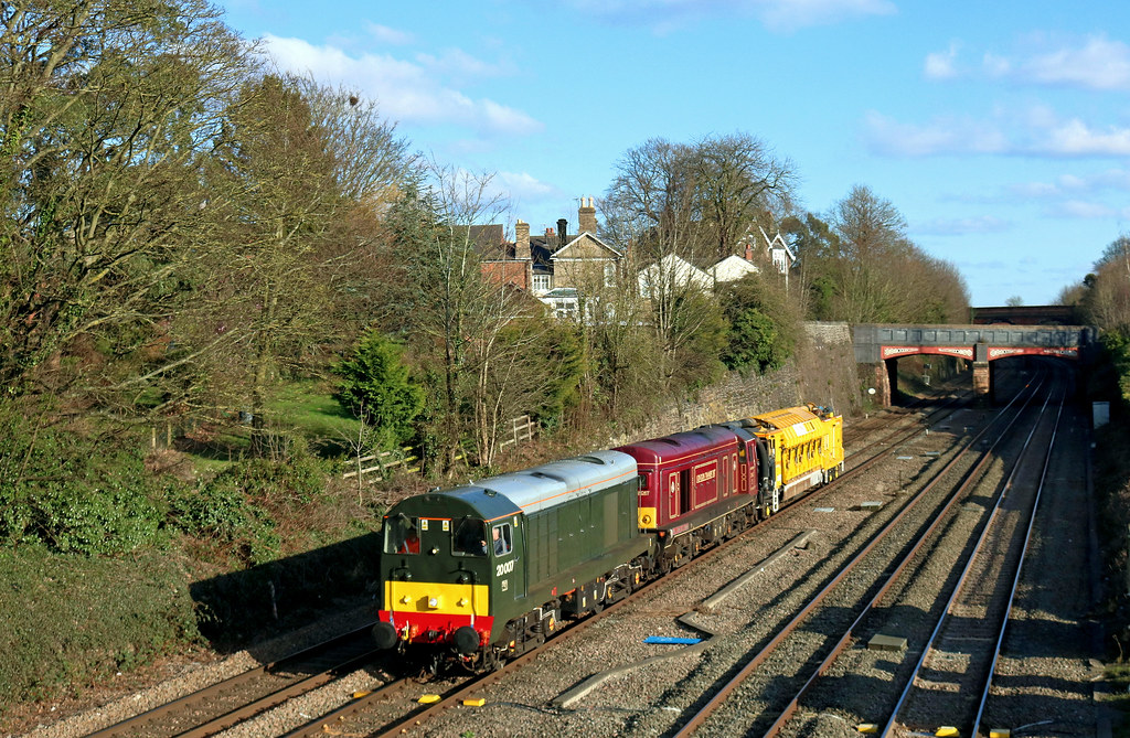 20007 and 20142 on hire to SLC Operations with Railcare's Railvac No 3 passes Barrow upon Soar, MML on 7.3.22 with 6X60 1406 Whitemoor Yard L.D.C Gbrf to Butterley M.R.C. move. Photo taken by Paul Biggs on Flikr