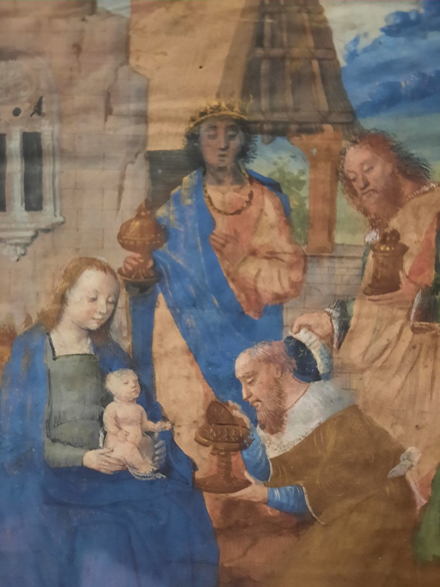 MaxenceHermant's tweet photo. Le montage de l'exposition Anne de France bat son plein au musée Anne-de-Beaujeu à #Moulins. Première œuvre déballée et installée, un feuillet détaché @laBnF des Heures de Comeau. Présenté pour la première fois au public depuis son achat en 1987. A découvrir à partir de vendredi https://t.co/33Vk1CSF4F