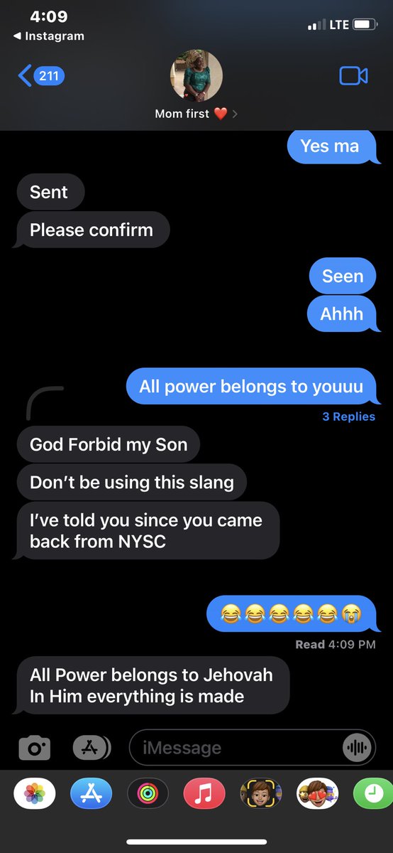 aakama_'s tweet photo. My mom sent me money and I was hyping her😭😭😂 https://t.co/QHyQ4kuIxx