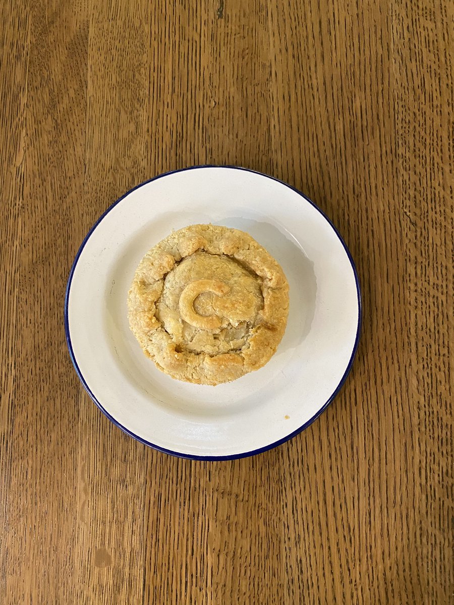 TELUS_Spark's tweet photo. Choose your Pi(e) Player! 🥧💫 Are you team #sweet or #savoury? The Chicken Pot Pie ($9) and Sour Cherry Pie ($7) from @piejunkieyyc are available today ONLY at #TELUSSpark! Come on down and choose your filling. 🙌 #pieday2022 #PieDay https://t.co/HeODrDeTco