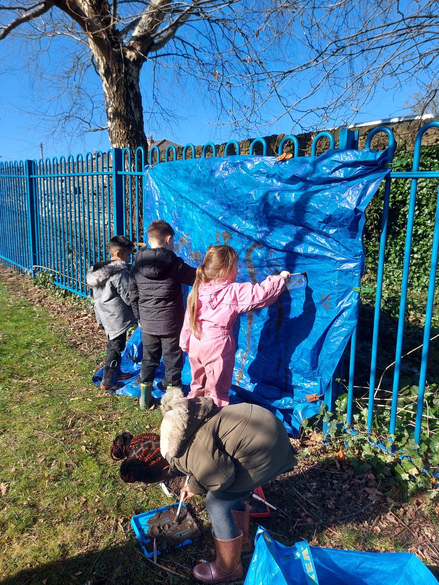 stjosephskly's tweet image. Another Traditional tale in the woods today for Reception - Little Red Riding Hood - followed by a spot of muddy wolf painting in the sunshine. #ElderClass #MapleClass #EyfsRocks