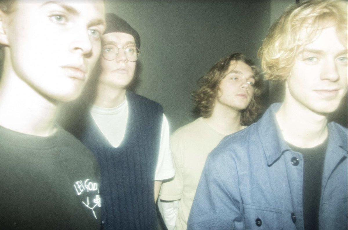 KerrangMagazine's tweet photo. .@thisdaze have just dropped a brand-new single, Cigarette Smile. Watch the video now 👉 https://t.co/HR8WPlRpnj https://t.co/GbRP7AVLqC