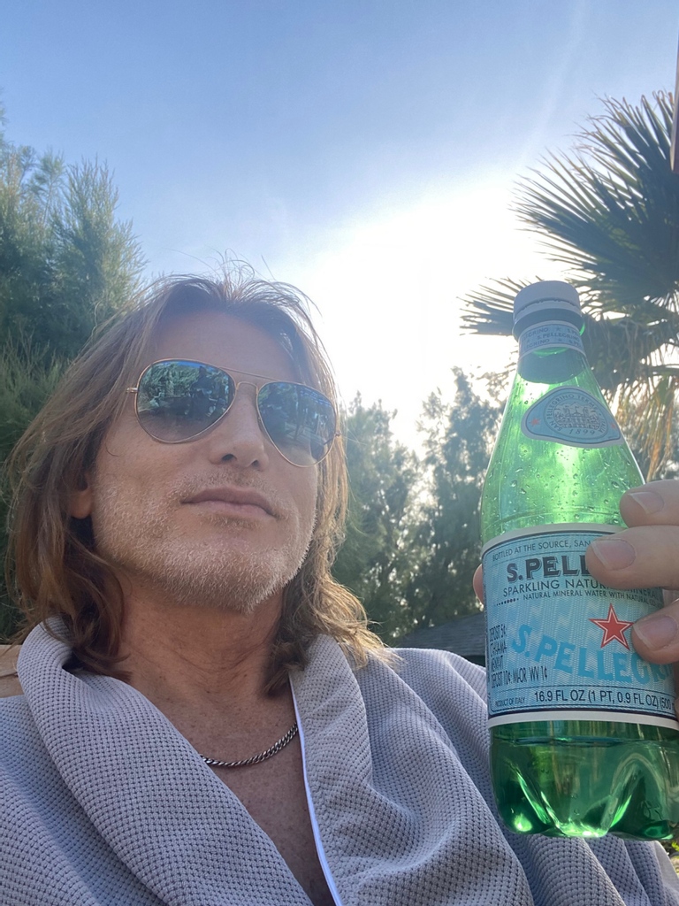 shanahanphoto's tweet photo. Relaxing for a few days at #TwoBunchPalms Spa in Palm Springs... https://t.co/1QXflmvG1x