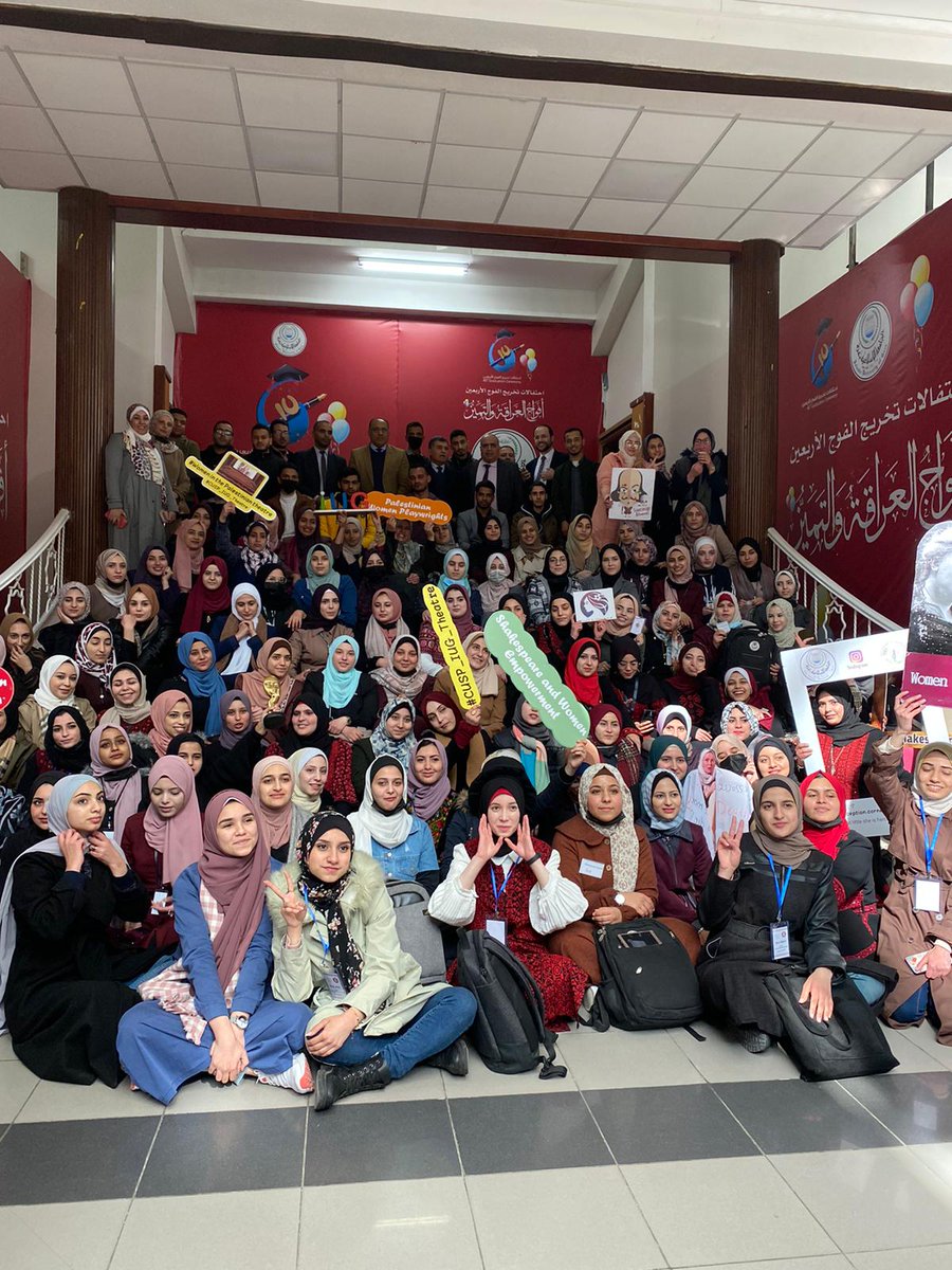 Fatena_00's tweet photo. The best members, the best department,the best chance forever, and the most unforgettable memories♥️
#CUSP_IUG_Theatre ♥️♥️♥️😍 https://t.co/5CMMrKNvrI