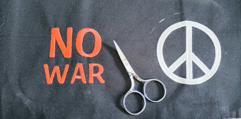 SewingLadiesCat's tweet photo. Look what my creative lady made today! Peace/no war keyring, bag charm
She so clever
#Peace #NoWarPlease #sewing #embroidey #keyring #bagcharm https://t.co/5O0qj06ApK