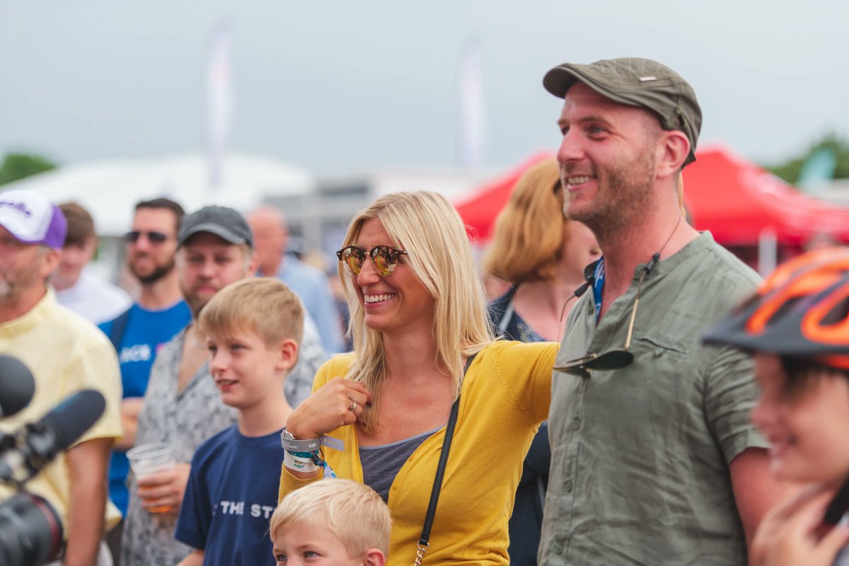 silverstonefest's tweet photo. This summer at The Classic you’ll be treated to the #BestOfBritish with the addition of our new ‘Foodie Fest’ area: Tasting Tent ✔ Celebrity chefs with cooking demos and Q&amp;As ✔ Locally sourced fare in the artisan market ✔ 😋 https://t.co/To03shqNtm @SilverstoneUK https://t.co/M1RCDMbYUH
