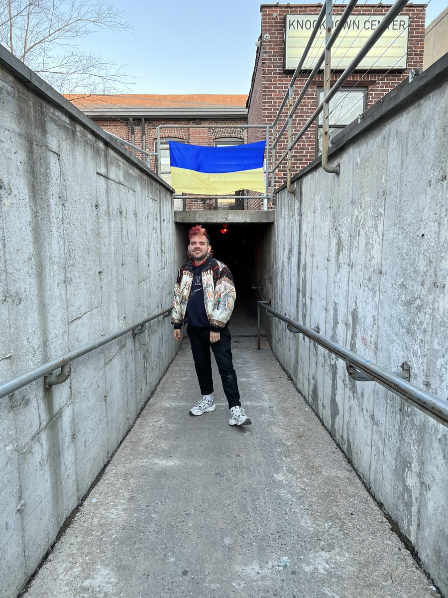 hector_oaks's tweet photo. BASEMENT NEW YORK https://t.co/giyiwvKpht