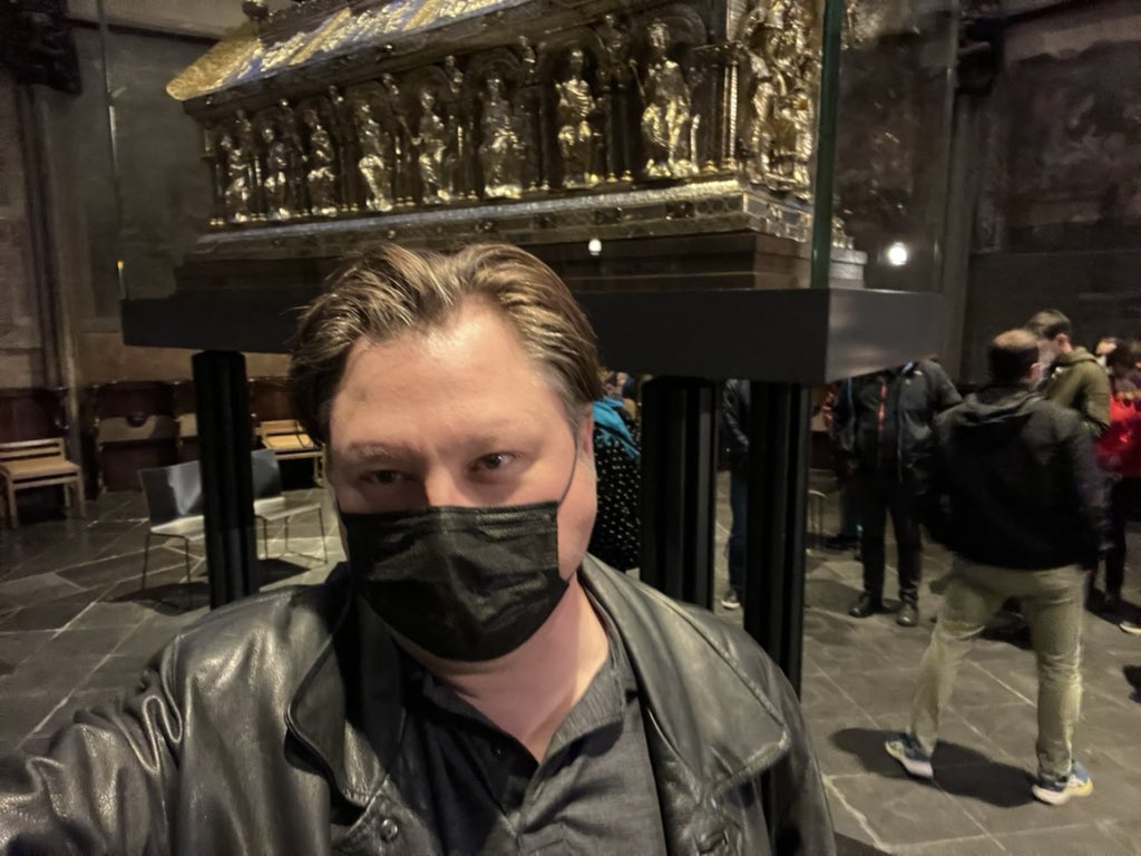 nehwilliams's tweet photo. Got to visit briefly with my ancestor Charlemagne today. #nerdbucketlist https://t.co/kUhDdGULhD