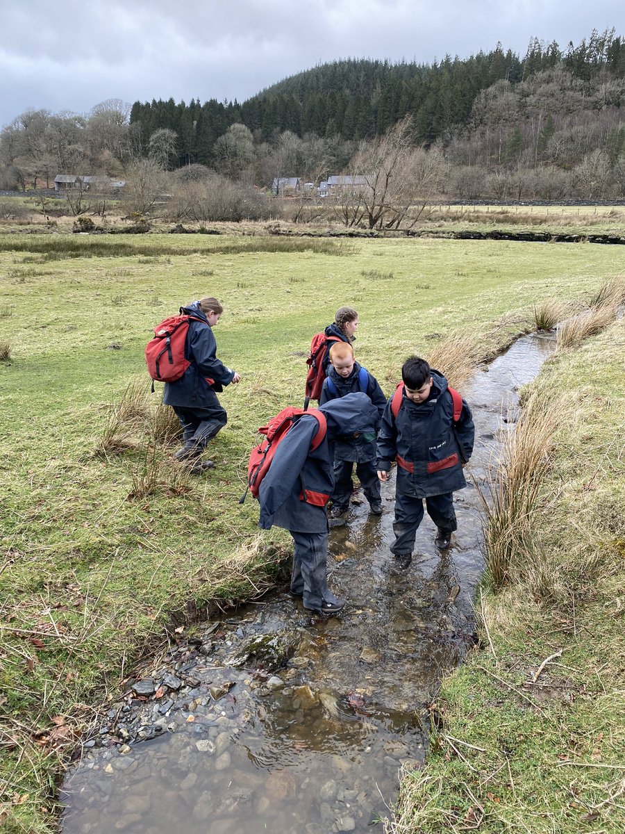 MissEdge tweet media