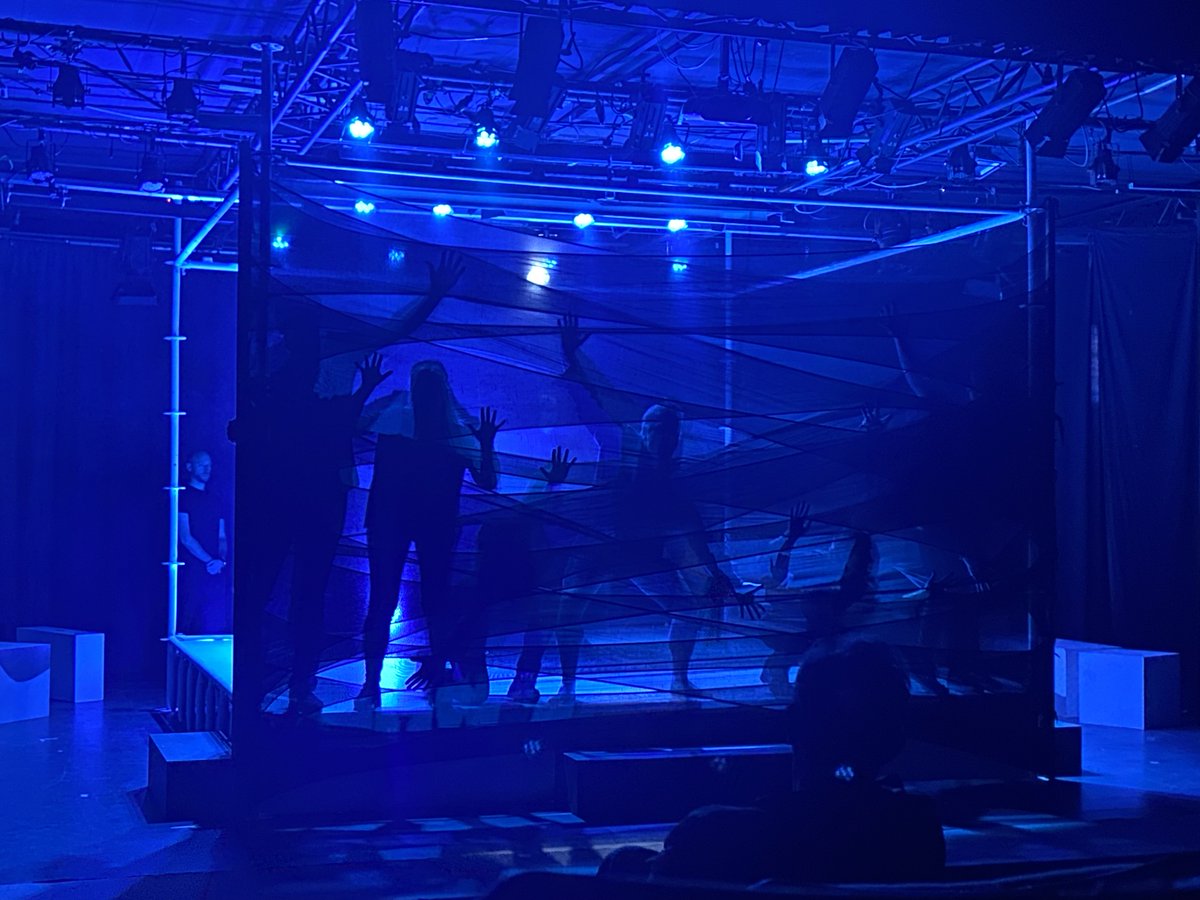 Aquest cap de setmana a l'Espai Rusiñol hem pogut veure les obres de teatre "En Contra el Progrés i la Democràcia" i "Nuades"

Moltes gràcies a tothom qui ha vingut i també al repartiment i l'equip tècnic dels espectacles😊