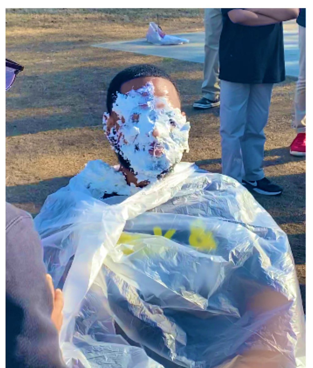 CallMeMsAvery's tweet photo. Last Friday, participants competed in a series of Pi memorization contests and the winner from each homeroom competed in the final round today. Each grade level winner won the chance to “Pi” a teacher of their choice! (2/2) https://t.co/wPoNHjwFIU