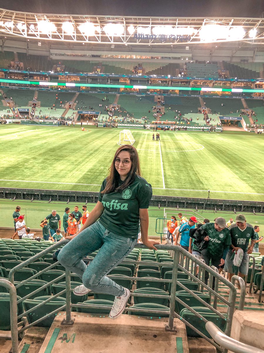 graarocha's tweet photo. registros de mais um dia INCRÍVEL vivendo o @Palmeiras #TattooPalmeiras #Palmeiras #AllianzParque #Verdao #AvantiPalestra #FamiliaPalmeiras https://t.co/jDLR4Kynjw