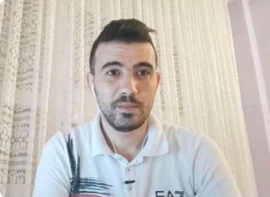 batailledeconsc's tweet photo. لحد الان #محمد_بن_حليمة متواجد في اسبانيا و محاميه و ومنظمات حقوقية في صراع مع وزارة الداخلية من أجل منع ترحيله.
نرجو من كل الأحرار الوقوف مع #محمد_بن_حليمة بالوقفات و بتفعيل هاشتاق:
#لا_لترحيل_محمد_بن_حليمة 
#أنقذوا_محمد_بن_حليمة 
#saveMohamedBenhlima https://t.co/N3tLEtVuwM