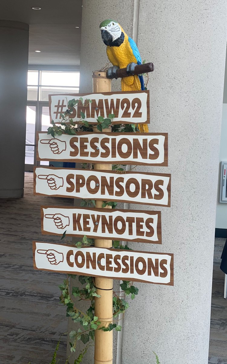creatorco_ceo's tweet photo. We are so excited to be at #SMMW22 hosted by @SMExaminer. Make sure to stop by our booth and take a pic for a chance to win a polaroid! #influencermarketing #creatorco https://t.co/f77XmhN3O6