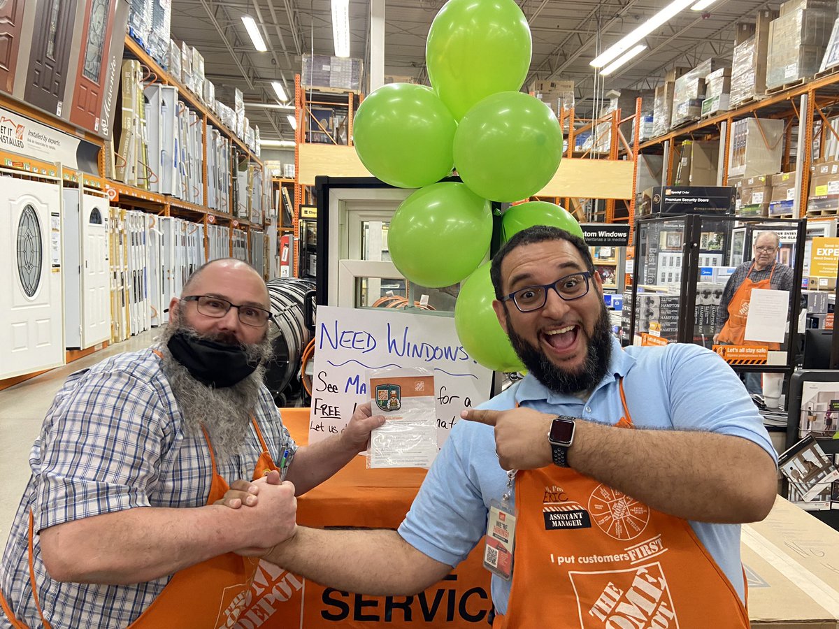 fig56's tweet photo. Matt with 3 window leads last week! Great job! Keep filling that pipeline! https://t.co/hLUDukFbmd