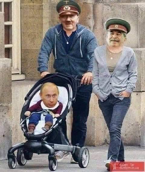 HaraldHopen's tweet photo. @KremlinRussia_E   Who will denazify the Kremlin? https://t.co/q2t8rMiXNA