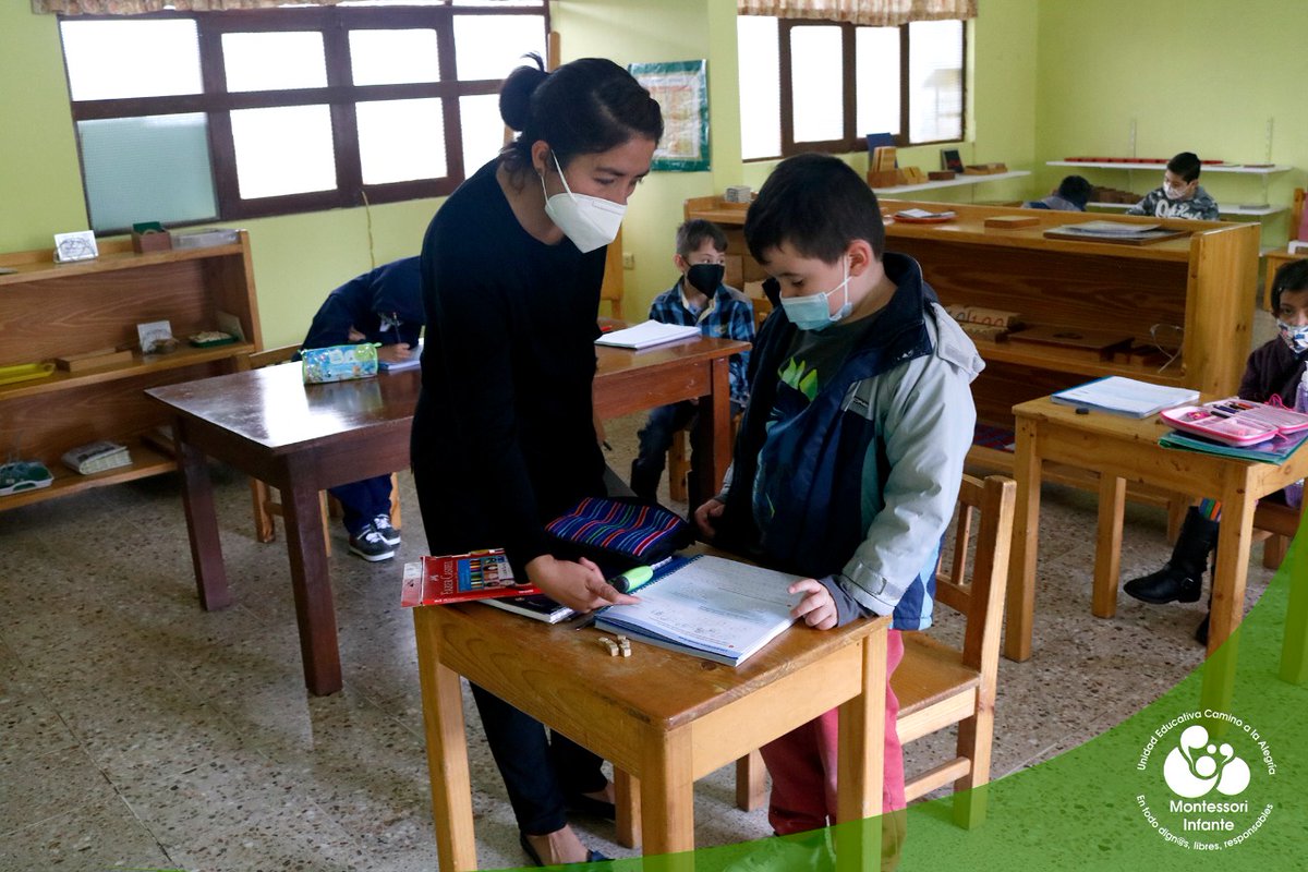 BoliviaInfante's tweet photo. ¡Bienvenid@s querid@s estudiantes!
Hoy 14 de marzo les deseamos un feliz inicio de clases semipresenciales en Montessori Infante. 
Gracias a toda nuestra comunidad por el reencuentro.
#InicioDeSemana #ClasesSemipresenciales #EduaciónMontessori #Montessori https://t.co/TePiMjNyJd