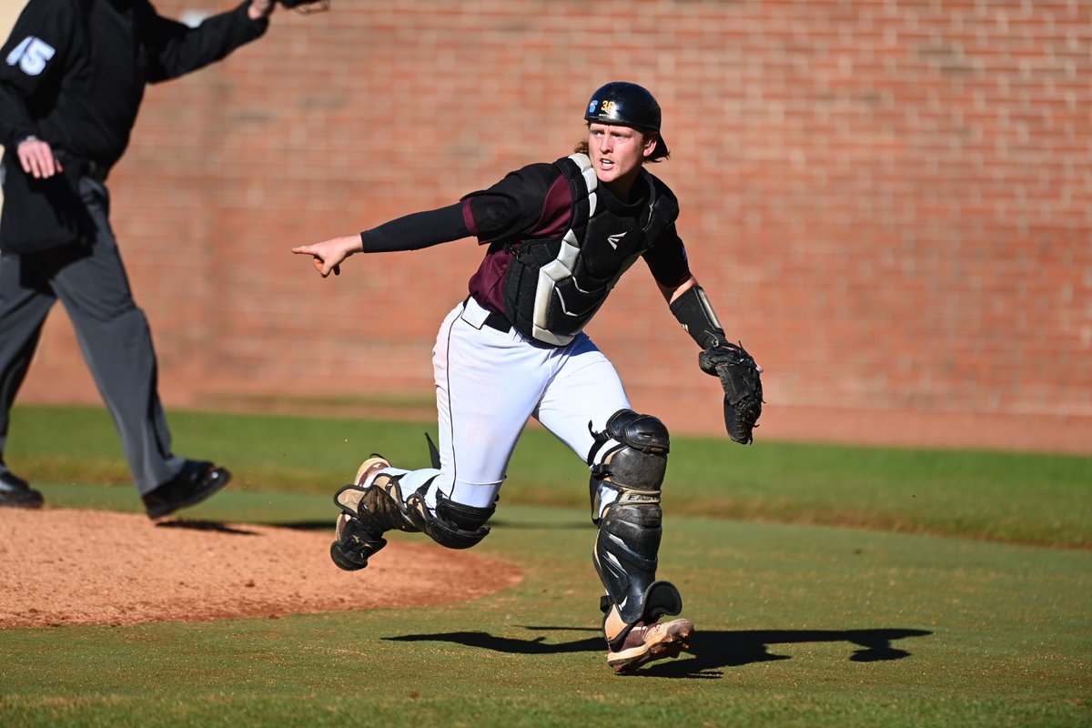 Hooks Named To 2022 Buster Posey National Collegiate Catcher Of The Year Watch List

🔗 bit.ly/3w3vX19

#ROCKtheHILL | #BigSouthBASE