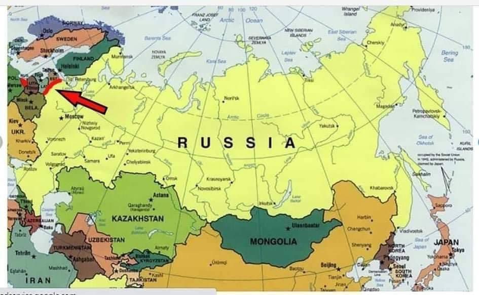 Cris_CHML's tweet photo. La linea rossa è la GRANDE zona dove la NATO accerchia la Russia. #ucrainarussiawar https://t.co/iRUfdHsfdI