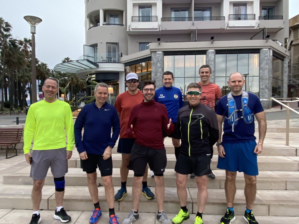 Great way to start MIPIM 2022. A lovely run along the coast with some great company. Many thanks for coming out for what was a windy start but a beautiful finish as the sun set over the city. Back again tomorrow at 7am. Same place. eventbrite.co.uk/e/mipim-2022-p… #mipim2022