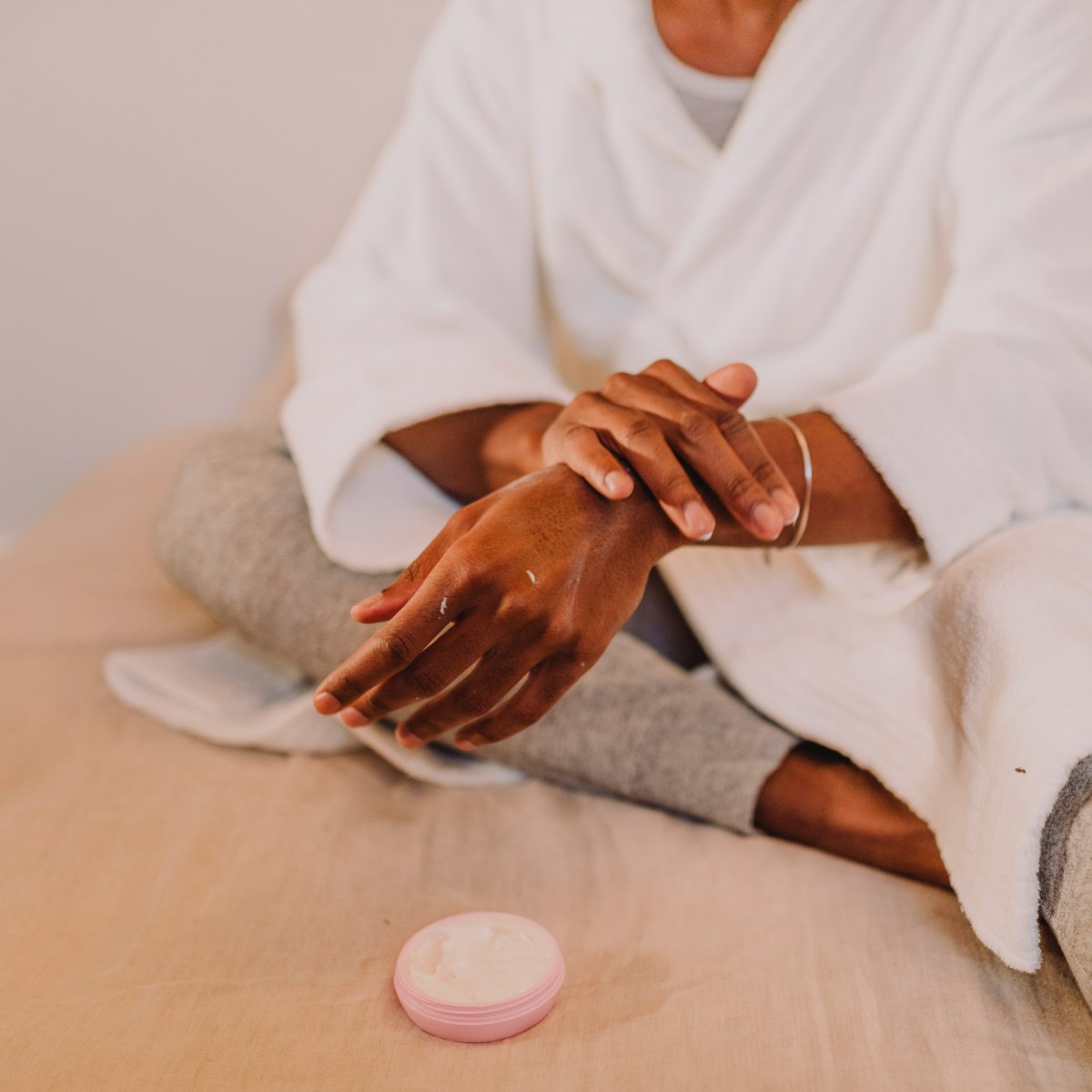 803natural's tweet photo. With spring right around the corner, repair your winter-worn skin with our plant-based body products. #803Natural #Skincare #Shea #Fragrance #Natural #Plantbasedproducts https://t.co/228ezsh57H