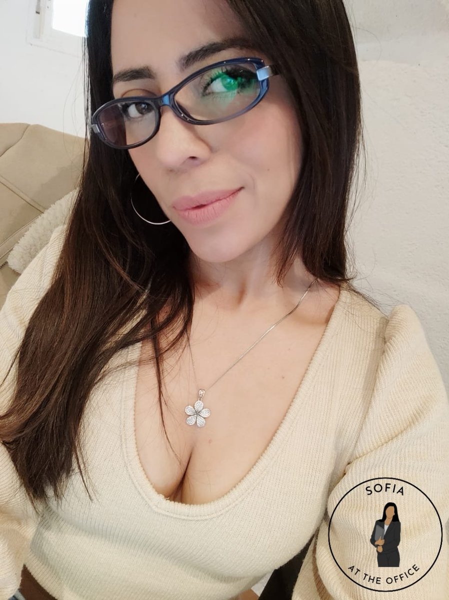 sofiaarmendares's tweet photo. 🇬🇧 Today I was bussy at Work...but i allways remember my followers.
🇪🇦 Hoy estuve muy liada en el trabajo... Pero siempre me acuerdo de mis seguidores.
Enjoy all my content at https://t.co/h6aRNPOS7y (R2WB1A) #NSFWapp #PRTGIVEAWAY #TAKEOVER #INTIVERSE #officegirl @Aleexalove91 https://t.co/dPVKn0qfyf