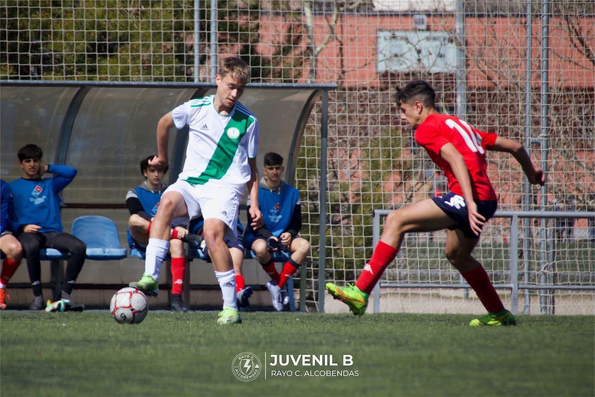 RayoAlcobendas's tweet photo. ⚡️Juvenil B (2-1) At. Chopera “B”
🗓Jornada 23 | 12/03
📍Ciudad Deportiva Valdelasfuentes 

Gran victoria del Juvenil B en un partido difícil y 3 puntos muy importantes para seguir dando pelea!!!⚡️💚🤍💪🏻

#somosrayo https://t.co/jwR0uTOvIk