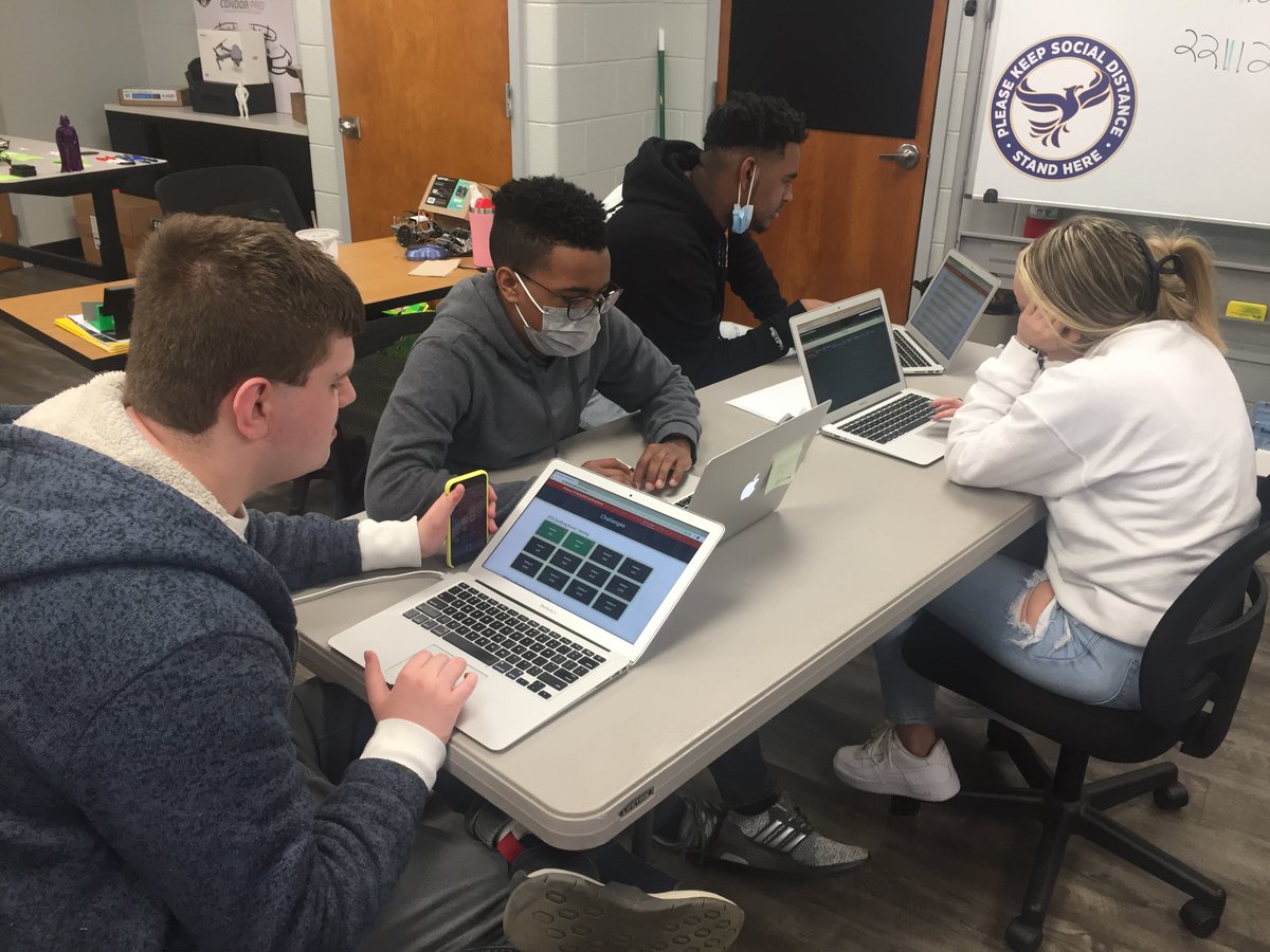 HcpsLearning's tweet image. #CA Cybersecurity students racking up points during the first day of #RUSecure CTF Qualifying Round. Keep up the great work!