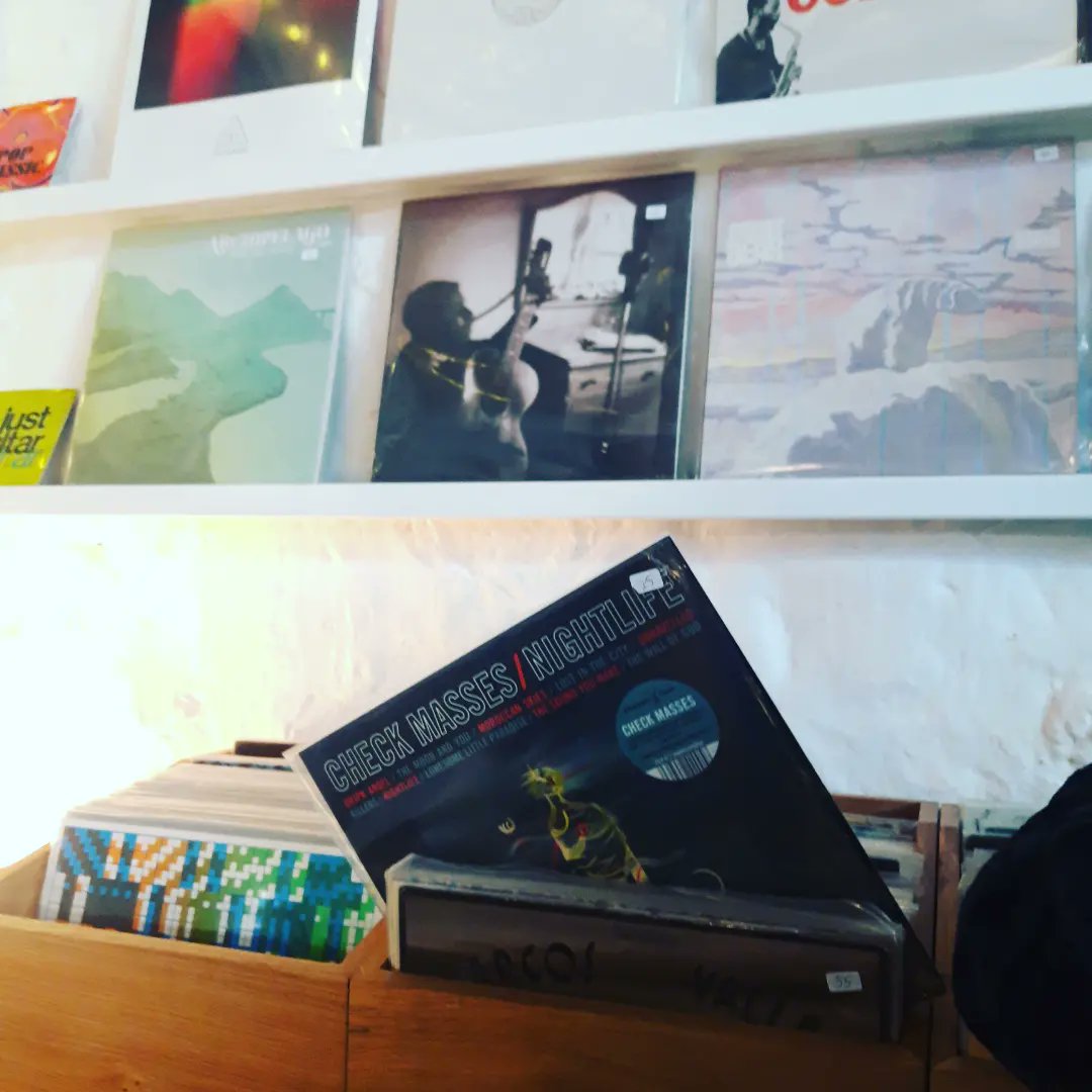 CheckMasses's tweet photo. Rare VINYL seen at @FuttleOrganic this weekend in the East Neuk of Fife in the @BowhouseFife Only a few copies left at our @Bandcamp page https://t.co/oCruhMA6P9 🔥 #checkmasses #nightlife #debut #debutalbum #berniereidart #bandcamp #vinyl #records #futtle #futtleorganic https://t.co/z71e7ANDbf
