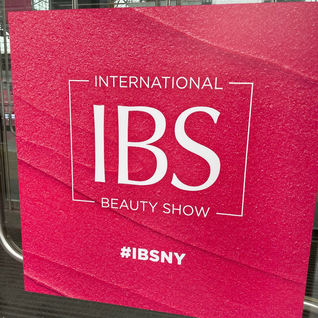 Don't forget to make your way over to booth #2252 at the International Beauty Show at the Javits Center in NYC! Day 2 is looking good...