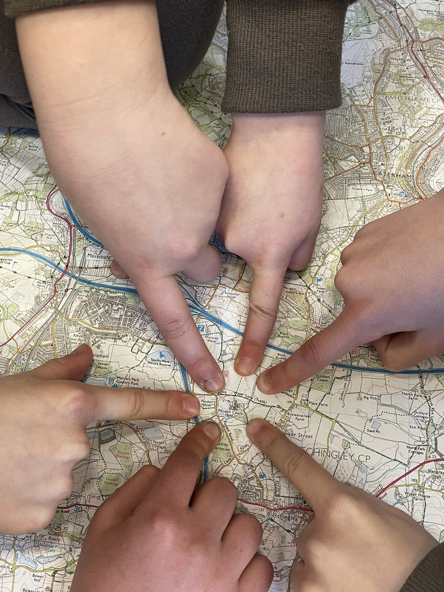 1st Hawthorns Brownies tweet media